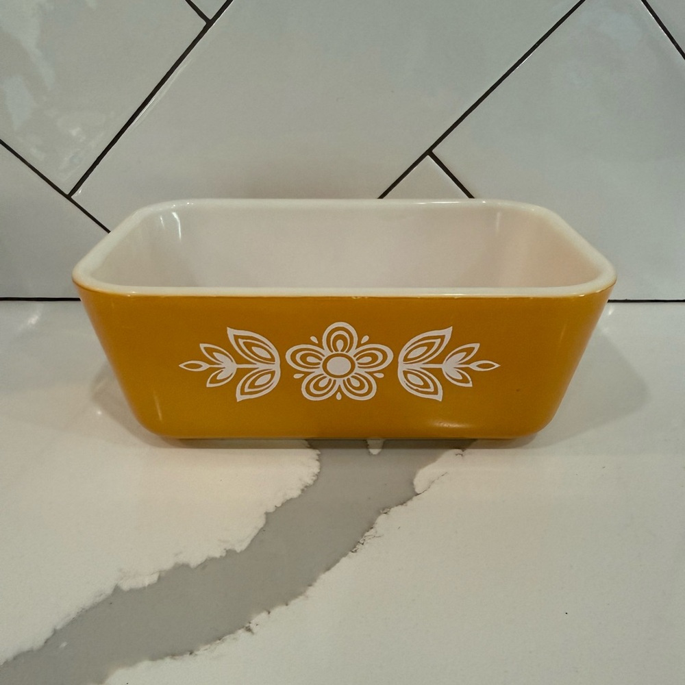 Vintage Pyrex #502 Butterfly Gold Refrigerator Dish NO Lid 502